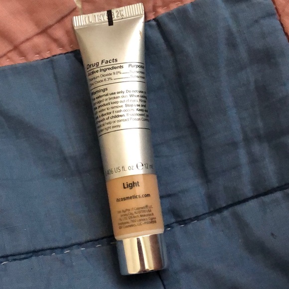 It cosmetics cc cream - Picture 2 of 2